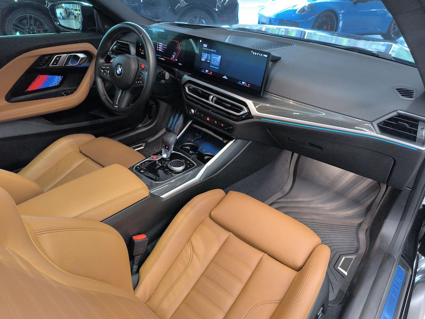 Foto do veículo BMW M2  COUPE 2024 3.222 KM 619.000,00