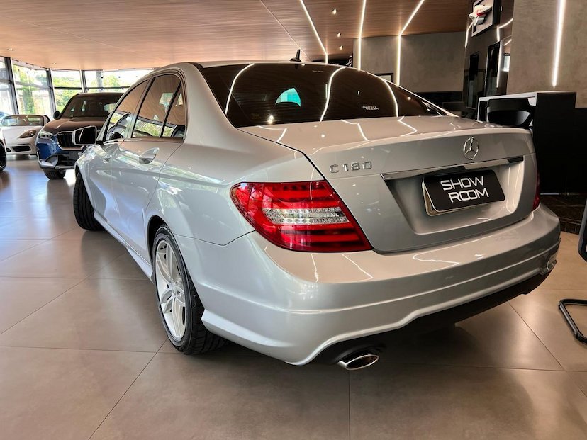 Foto do veículo MERCEDES-BENZ C 180  CGI SPORT 1.6 TB 156CV AUT 2013 110.500 KM 75.000,00