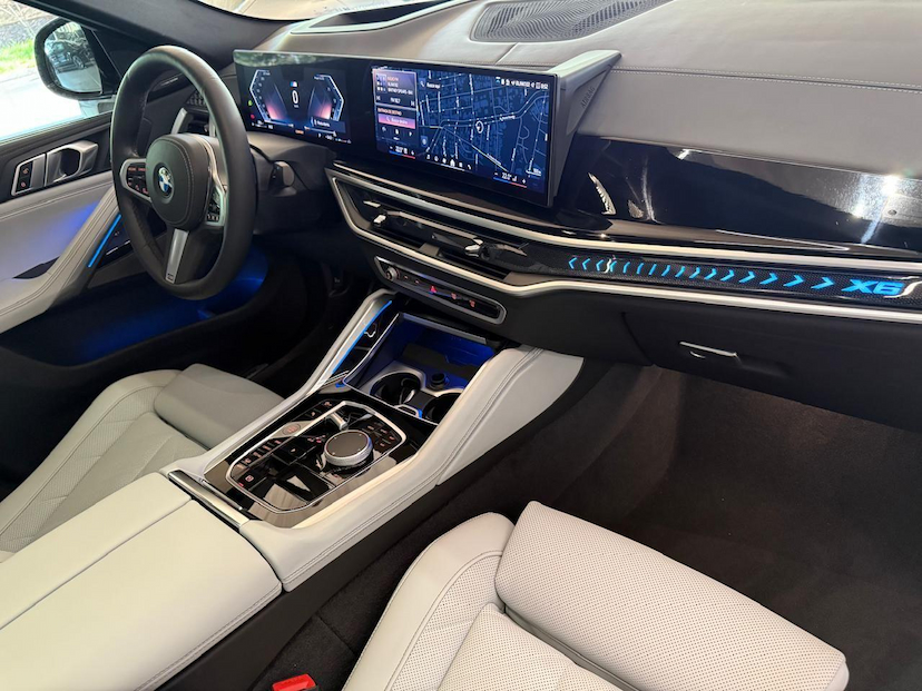 Foto do veículo BMW X6  XDRIVE 40I M SPORT 3.0 BI-TB (HIB.) 2024 14.188 KM 689.000,00