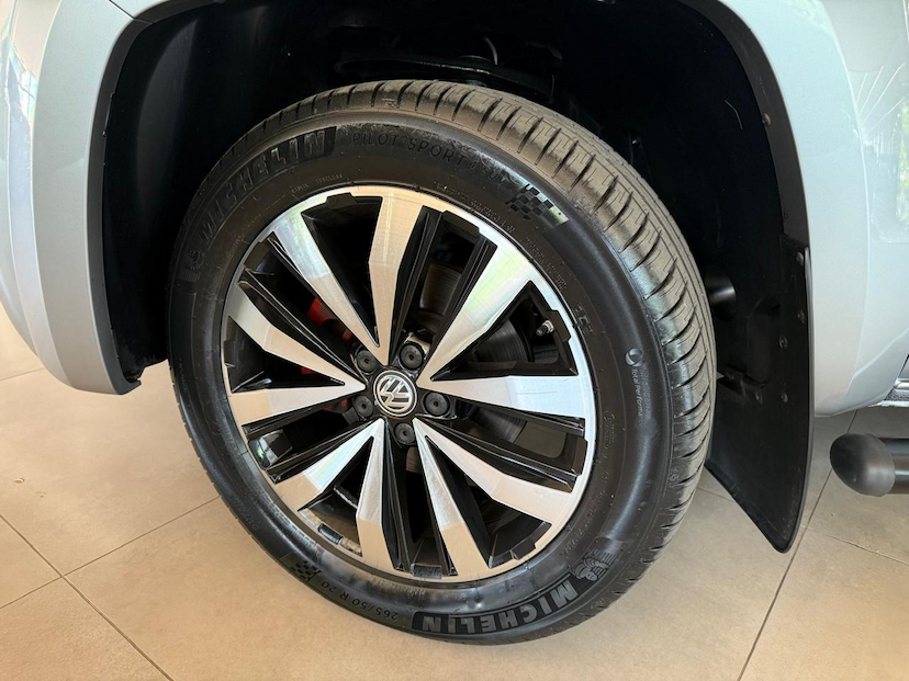 Foto do veículo VOLKSWAGEN AMAROK  V6 EXTREME 2022 31.968 KM 229.000,00