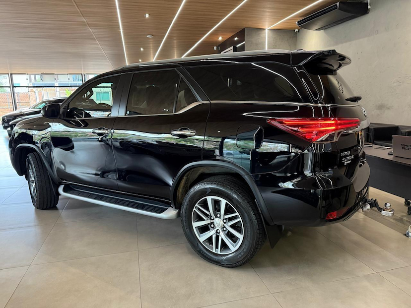 Foto do veículo TOYOTA HILUX  SWSRXA4FD 2019 96.342 KM 220.000,00