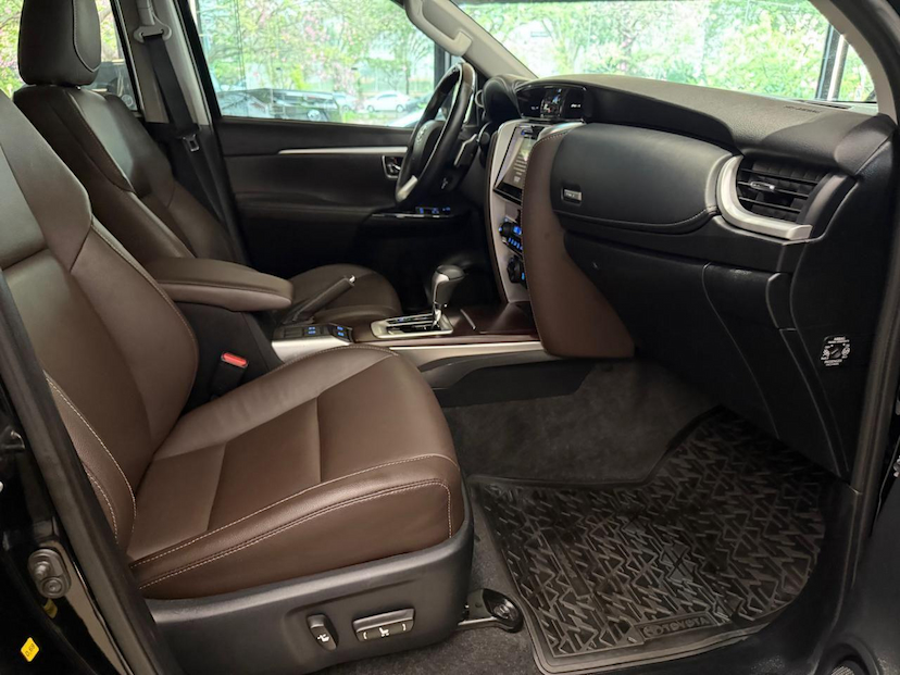 Foto do veículo TOYOTA HILUX  SWSRXA4FD 2019 96.342 KM 220.000,00