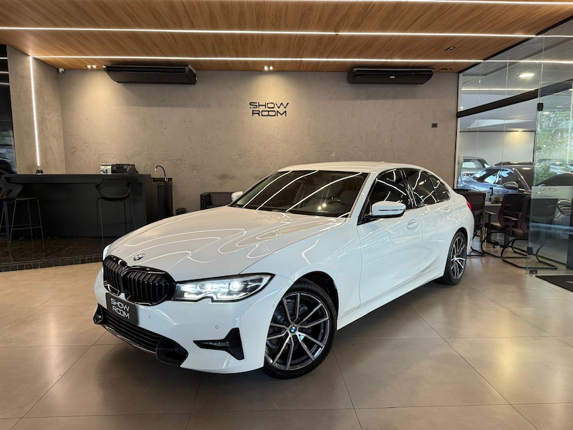 Foto do veículo BMW 320I  2020 40.659 KM 179.000,00