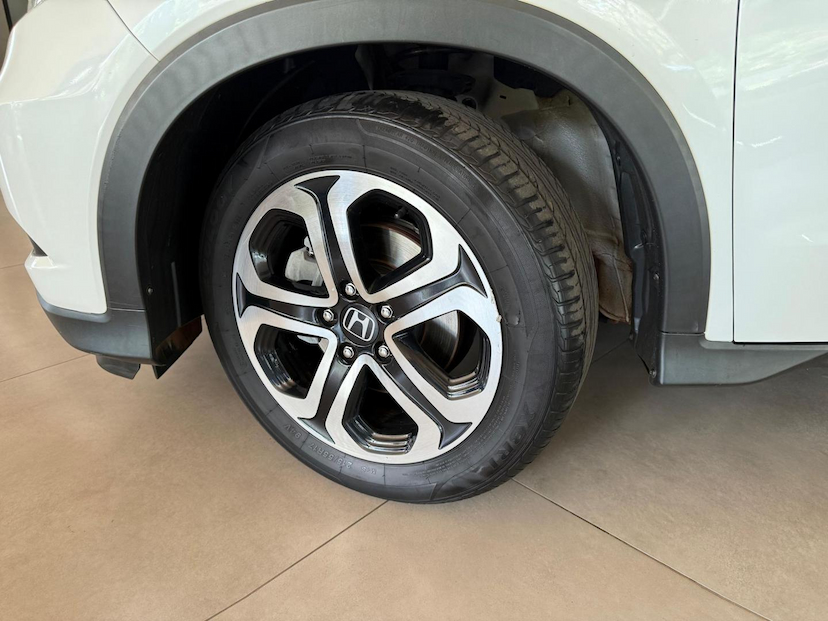 Foto do veículo HONDA HR-V HR-V TOURING 2018 147.900 KM 90.000,00