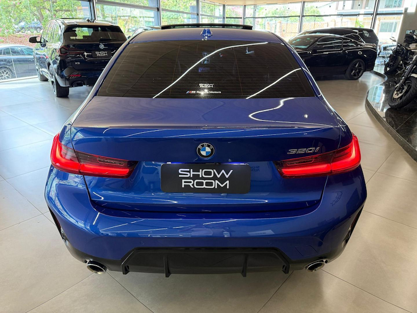 Foto do veículo BMW 320I  M SPORT FLEX 2024 26.000 KM 289.000,00