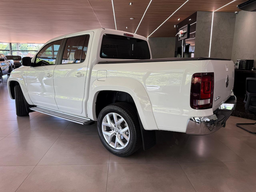 Foto do veículo VOLKSWAGEN AMAROK  V6 HIGH 2023 4.997 KM 239.000,00