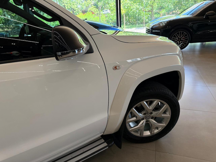 Foto do veículo VOLKSWAGEN AMAROK  V6 HIGH 2023 4.997 KM 239.000,00