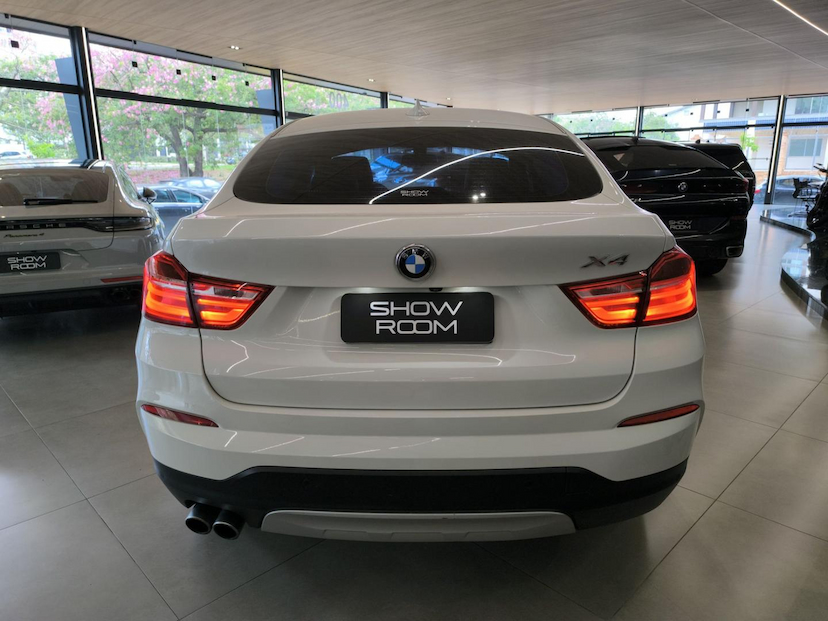 Foto do veículo BMW X4  XDRIVE28I 2015 85.228 KM 129.000,00