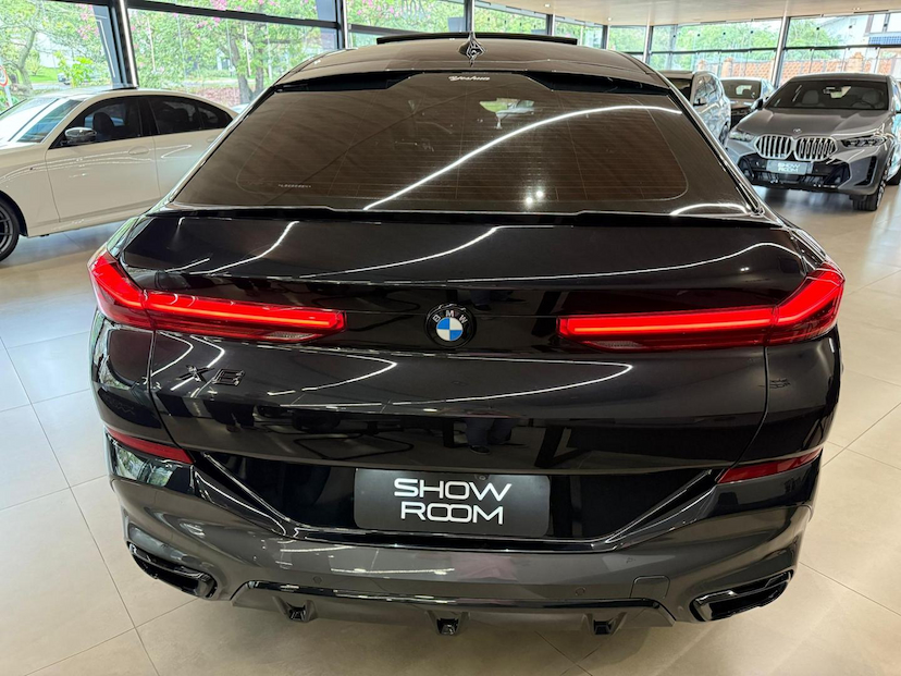 Foto do veículo BMW X6  XDRIVE40I 2020 46.850 KM 469.000,00