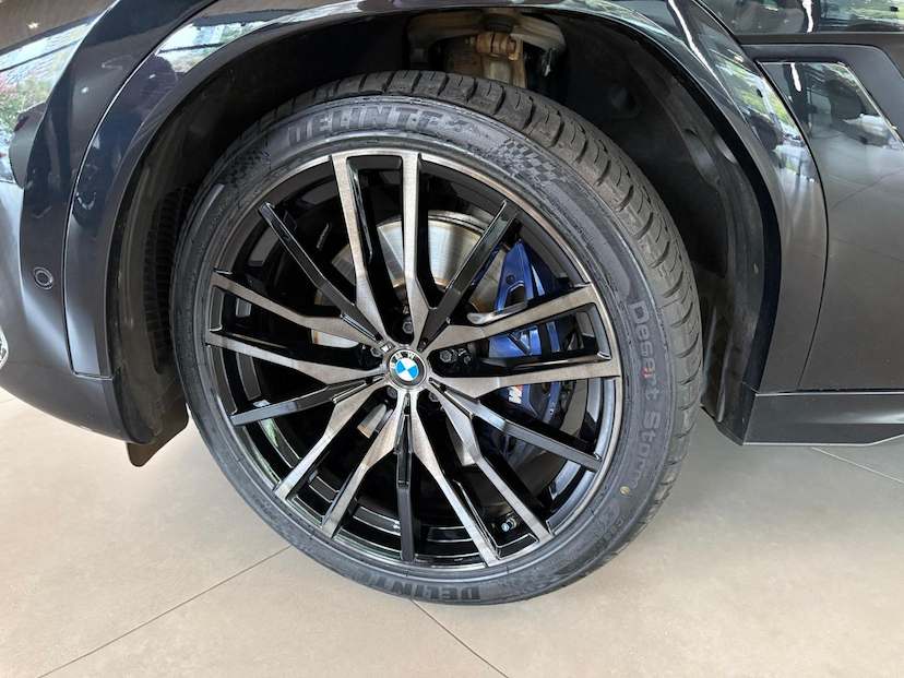 Foto do veículo BMW X6  XDRIVE40I 2020 46.850 KM 469.000,00