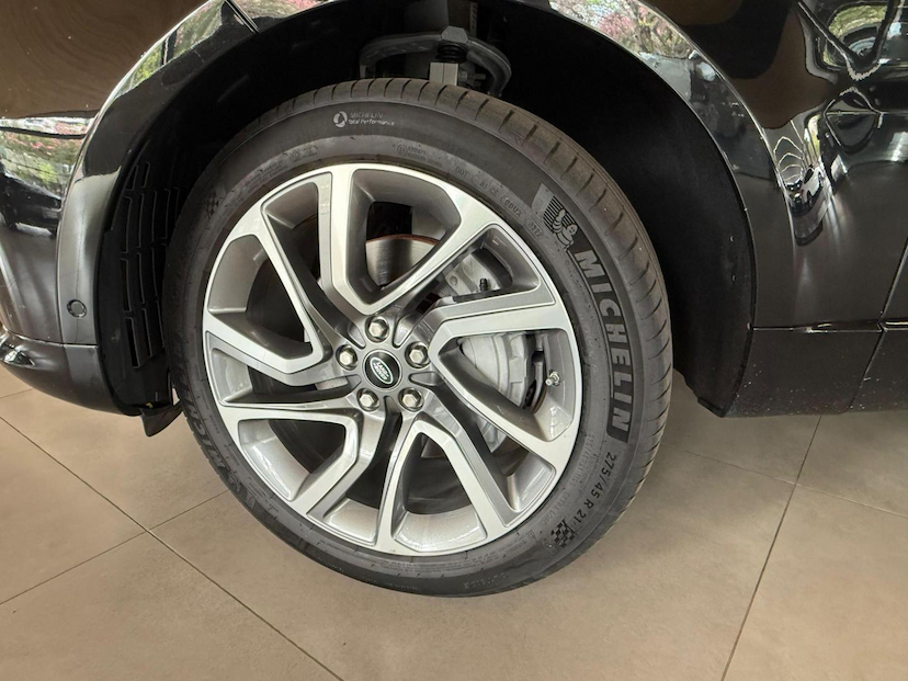 Foto do veículo LAND ROVER RANGE ROVER LR R.R SPT 3.0 TD HSE 2021 59.457 KM 379.000,00
