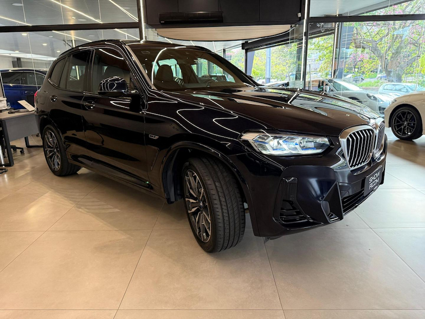 Foto do veículo BMW X3  XDRIVE30E 2022 16.550 KM 339.000,00