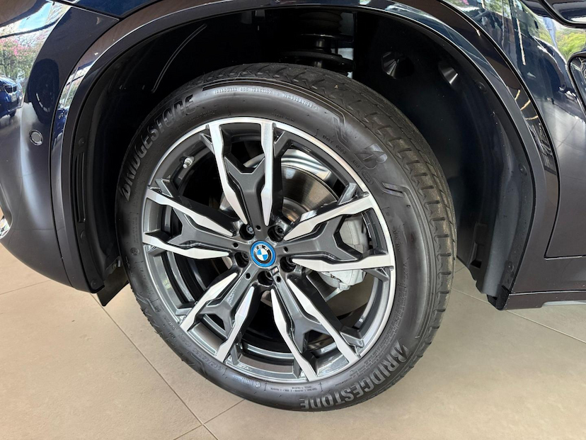 Foto do veículo BMW X3  XDRIVE30E 2022 16.550 KM 339.000,00