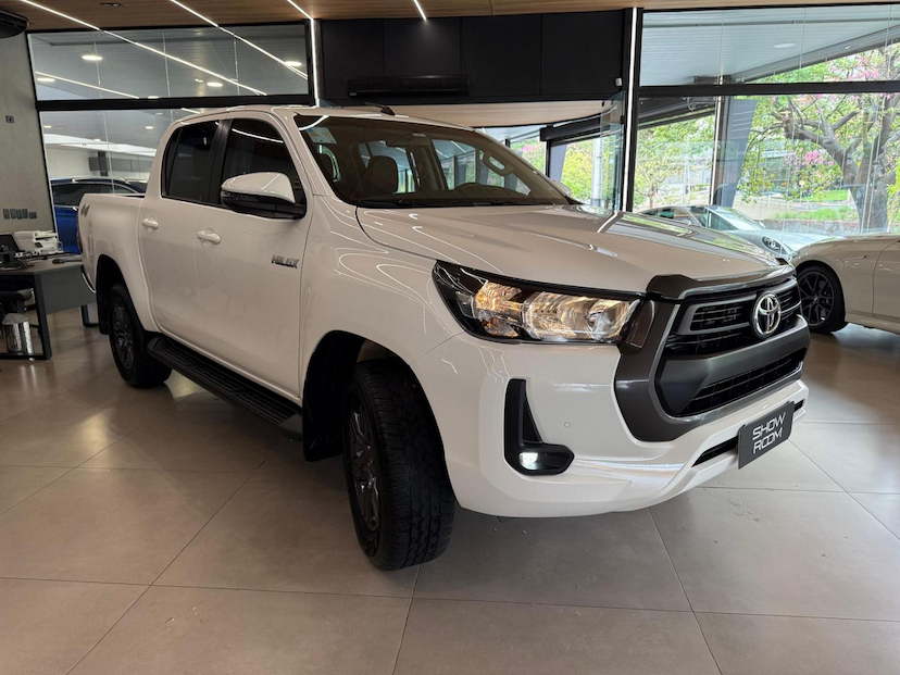 Foto do veículo TOYOTA HILUX  CDSR A4FD 2022 10.066 KM 220.000,00