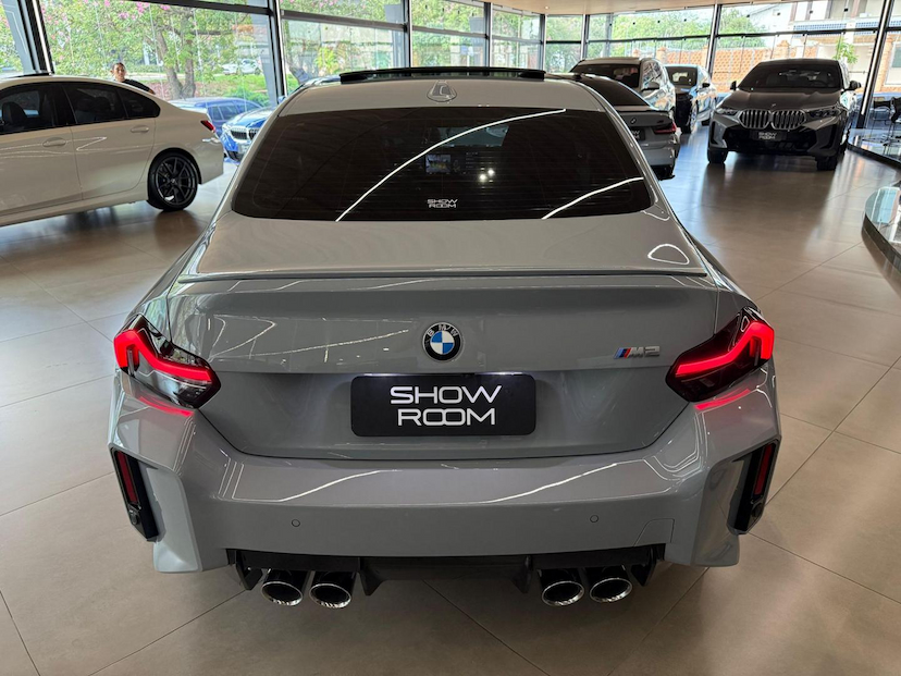 Foto do veículo BMW M2  COUPE 2024 2.700 KM 579.000,00