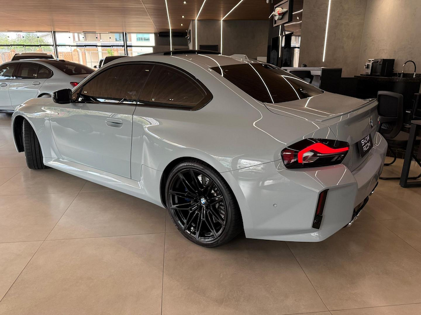 Foto do veículo BMW M2  COUPE 2024 2.700 KM 579.000,00