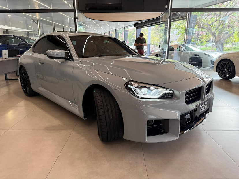 Foto do veículo BMW M2  COUPE 2024 2.700 KM 579.000,00