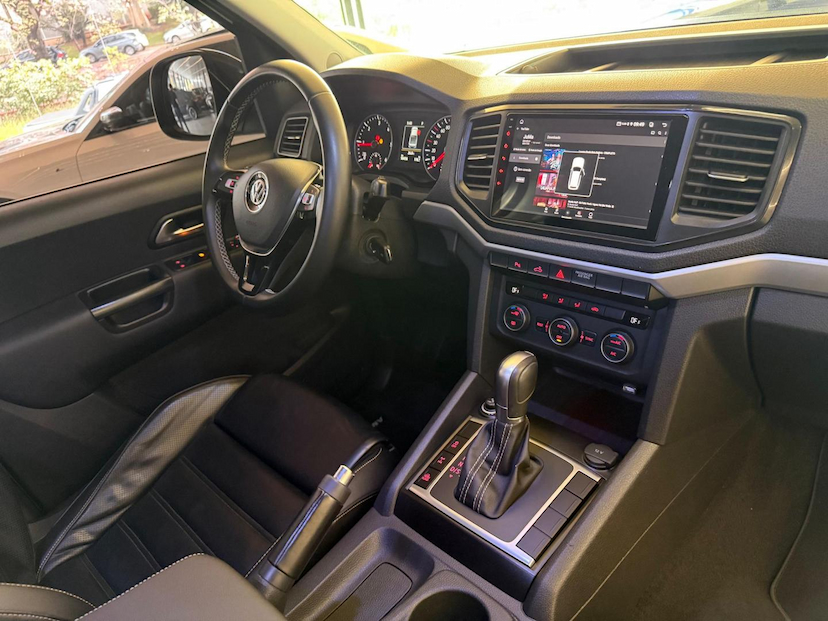 Foto do veículo VOLKSWAGEN AMAROK  V6 HIGH AC4 2018 50.456 KM 165.000,00