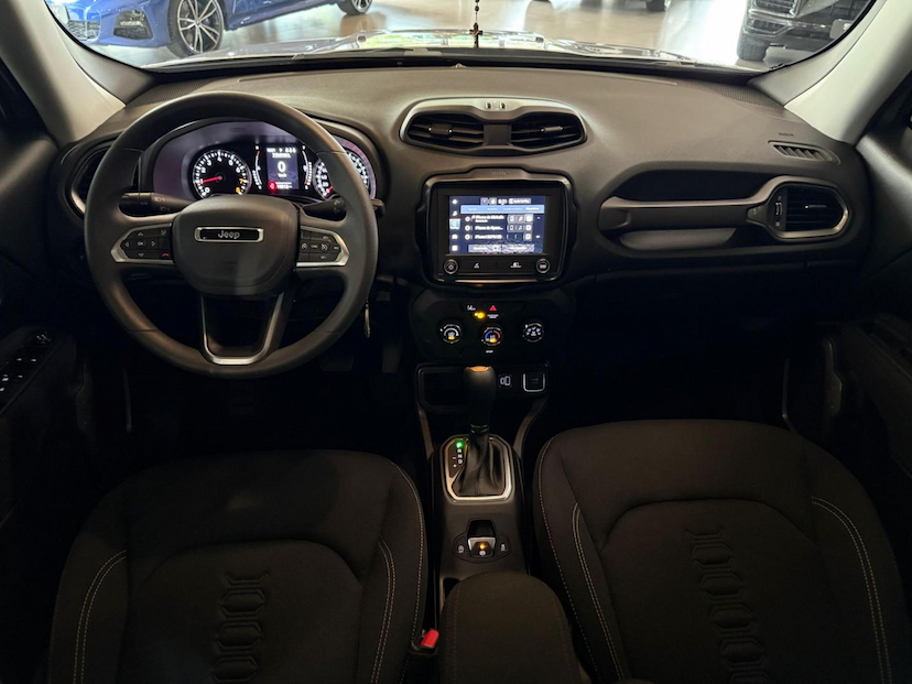Foto do veículo JEEP RENEGADE  1.3 TURBO 2024 11.800 KM 110.000,00