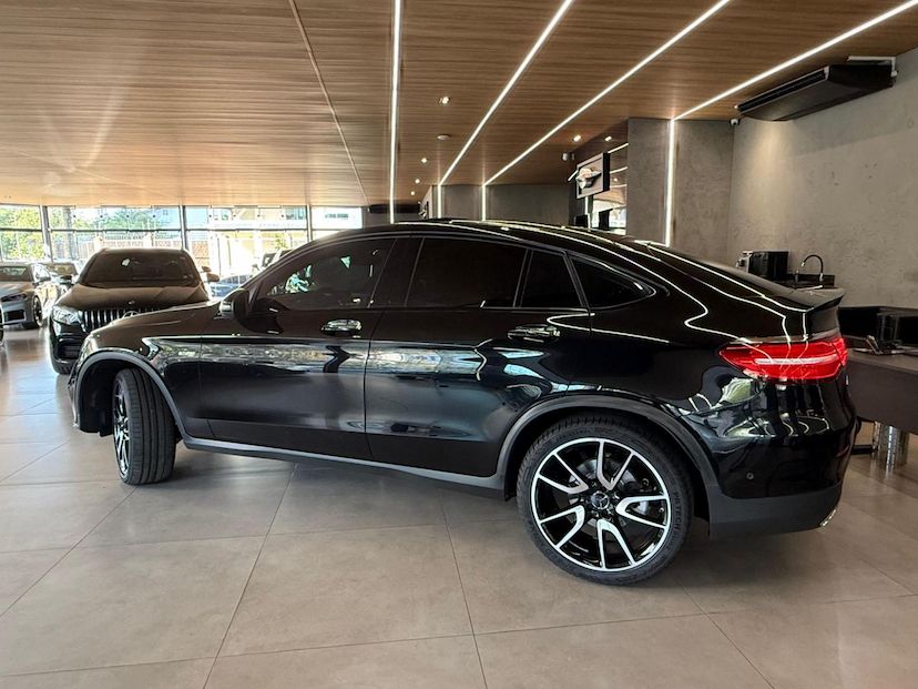 Foto do veículo MERCEDES-BENZ GLC 43 AMG  CO 2019 46.996 KM 285.000,00