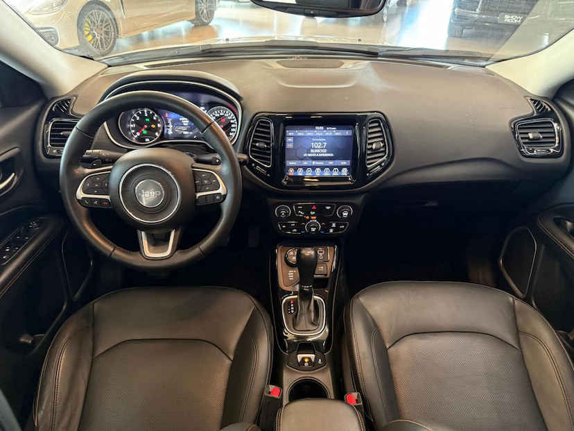 Foto do veículo JEEP COMPASS  LIMITED D 2021 70.611 KM 122.000,00