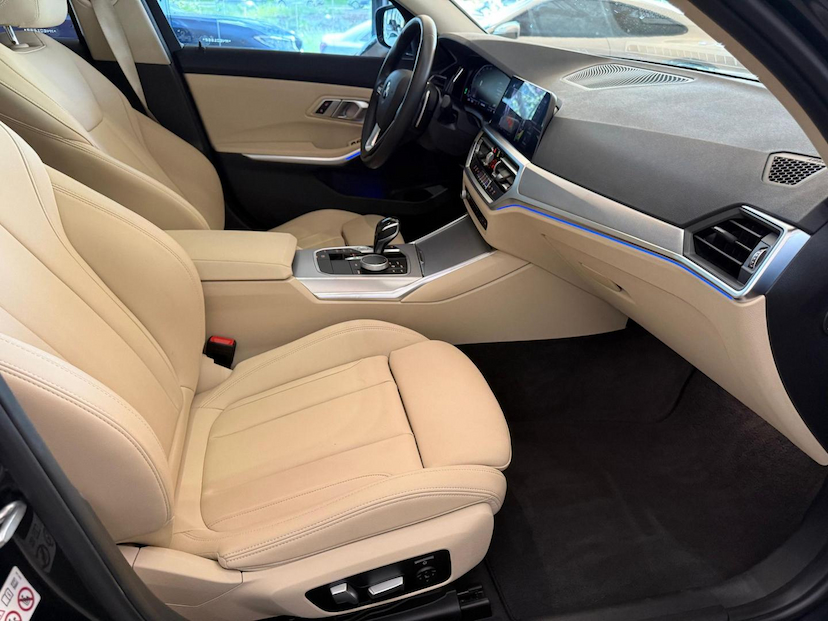 Foto do veículo BMW 320I   ACTIVE FLEX 2021 16.511 KM 209.000,00