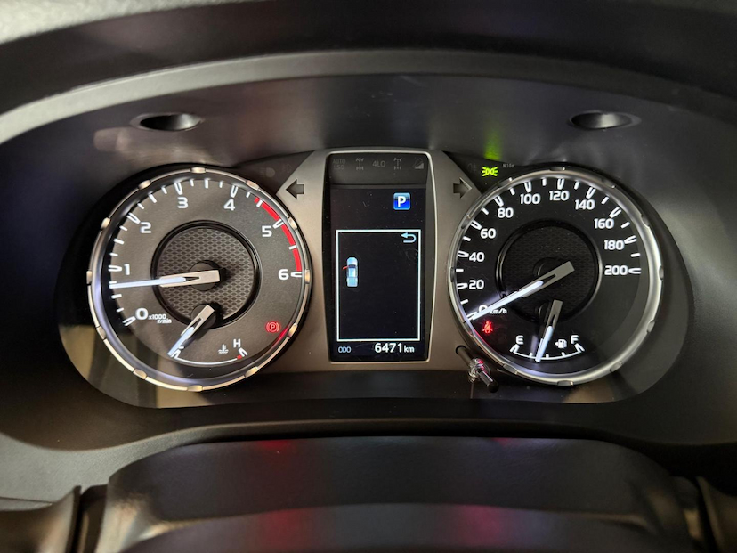 Foto do veículo TOYOTA HILUX  CDSRXA4FD 2023 6.471 KM 280.000,00