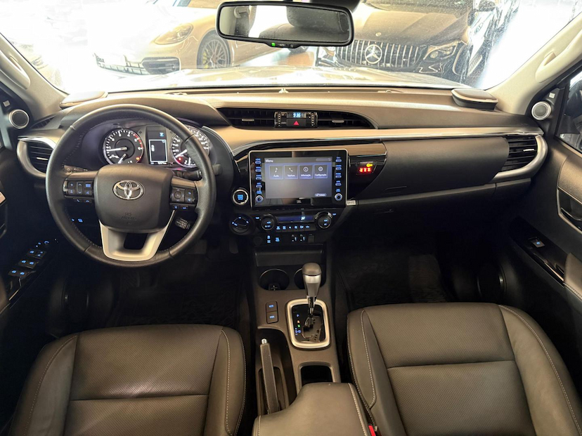 Foto do veículo TOYOTA HILUX  CDSRXA4FD 2023 6.471 KM 280.000,00