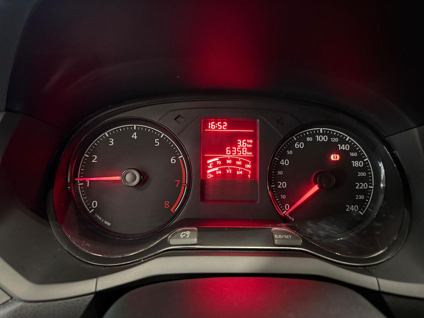 Foto do veículo VOLKSWAGEN SAVEIRO  CD RB MF 2025 6.350 KM 97.000,00