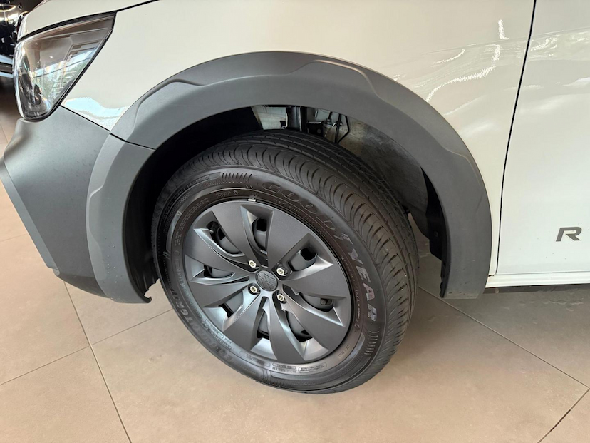 Foto do veículo VOLKSWAGEN SAVEIRO  CD RB MF 2025 6.350 KM 97.000,00