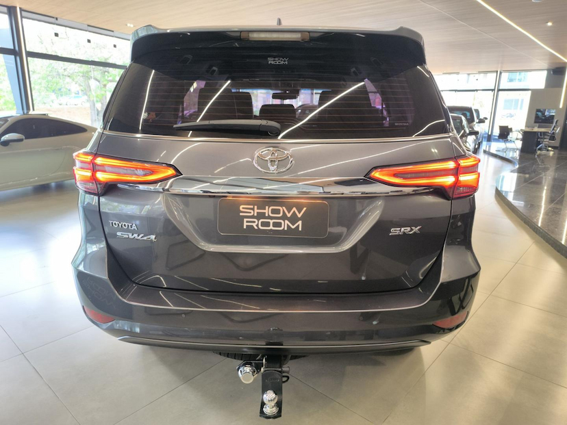 Foto do veículo TOYOTA HILUX  SWSRXA4FD 2021 78.761 KM 275.000,00