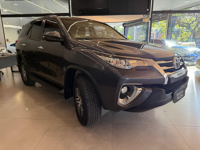 Foto do veículo TOYOTA HILUX  SWSRVA2HF 2020 39.261 KM 205.000,00