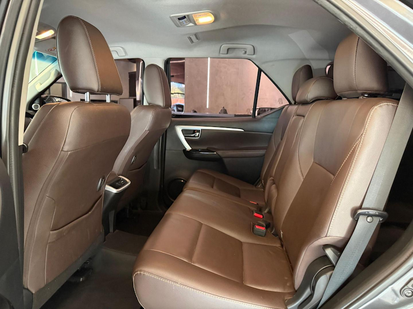 Foto do veículo TOYOTA HILUX  SWSRVA2HF 2020 39.261 KM 205.000,00