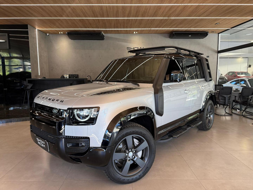 Foto do veículo LAND ROVER DEFENDER  SE XD 2023 25.094 KM 590.000,00