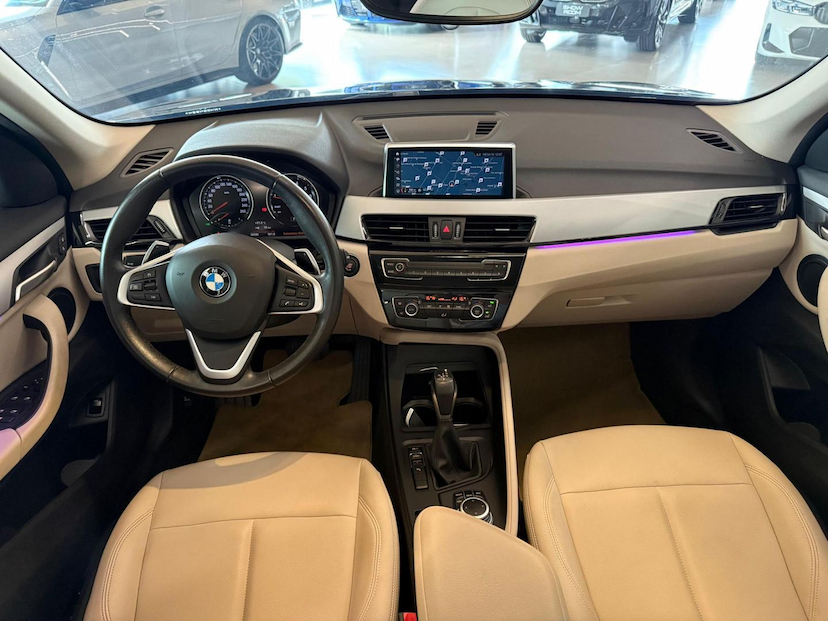 Foto do veículo BMW X1  S20I ACTIVEFLEX 2022 34.486 KM 180.000,00