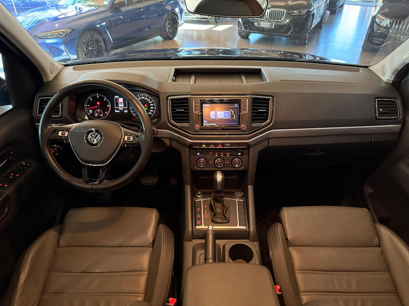Foto do veículo VOLKSWAGEN AMAROK  HIGHLINE CD 3.0 4X4 TB DIES. AUT. 2023 22.700 KM 239.000,00