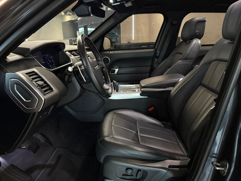 Foto do veículo LAND ROVER RANGE ROVER LR R.R SPT 3.0 TD HSE 2022 60.086 KM 425.000,00