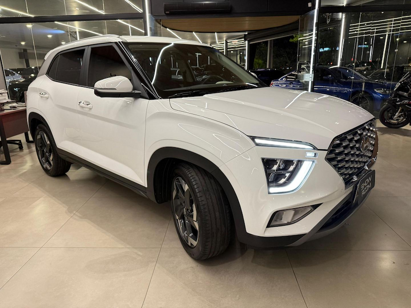 Foto do veículo HYUNDAI CRETA 20A ULTIMTE 2022 24.710 KM 134.000,00