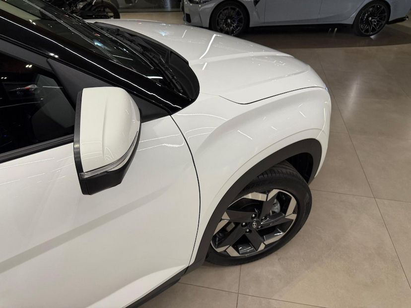 Foto do veículo HYUNDAI CRETA 20A ULTIMTE 2022 24.710 KM 134.000,00