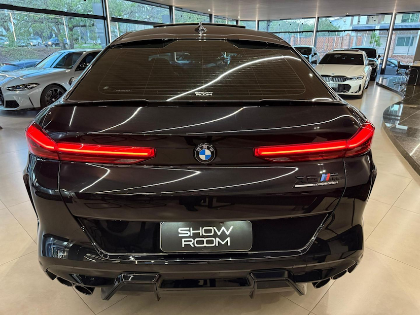 Foto do veículo BMW X6  M COMPETITION 2022 6.800 KM 730.000,00