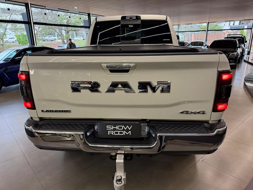 Foto do veículo RAM 2500  LAIE 2022 41.427 KM 435.000,00