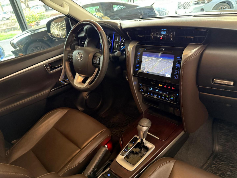 Foto do veículo TOYOTA HILUX  SWSRVA2HF 2019 46.000 KM 195.000,00