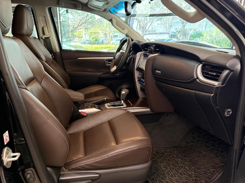 Foto do veículo TOYOTA HILUX  SWSRVA2HF 2019 46.000 KM 195.000,00
