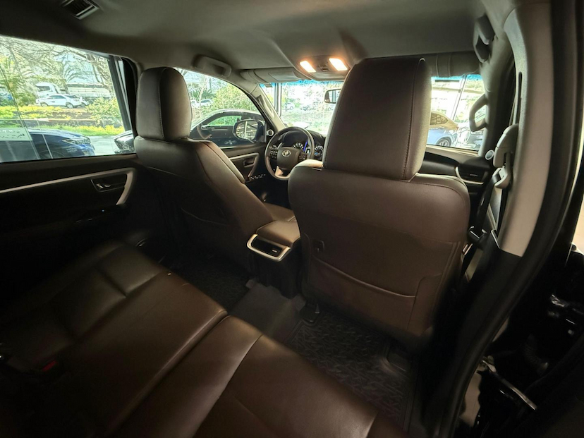 Foto do veículo TOYOTA HILUX  SWSRVA2HF 2019 46.000 KM 195.000,00