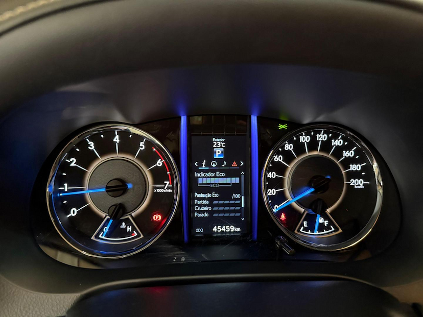 Foto do veículo TOYOTA HILUX  SWSRVA2HF 2019 46.000 KM 195.000,00