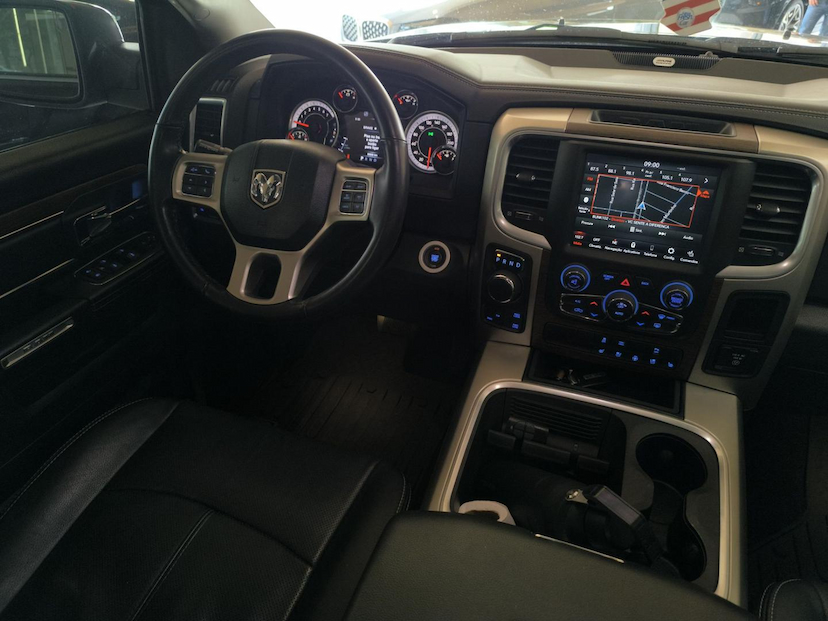 Foto do veículo RAM CLASSIC  LAIE 2022 33.000 KM 269.000,00