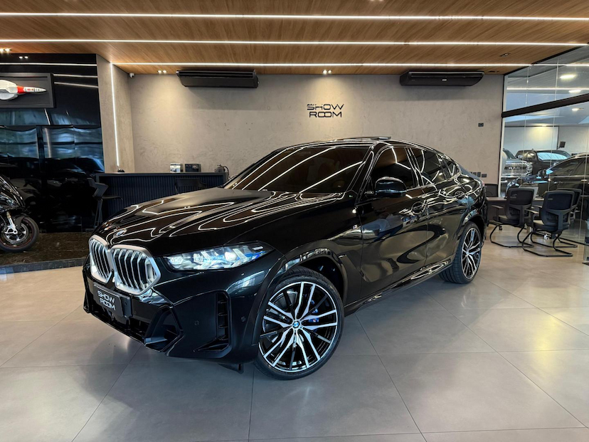 Foto do veículo BMW X6  XDRIVE40I MSP 2025 4.360 KM 729.000,00