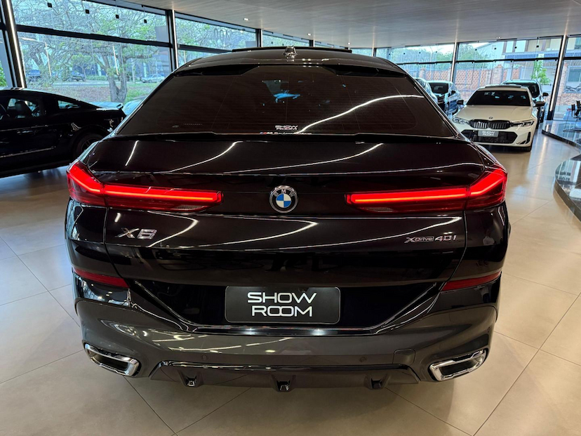 Foto do veículo BMW X6  XDRIVE40I MSP 2025 4.360 KM 729.000,00