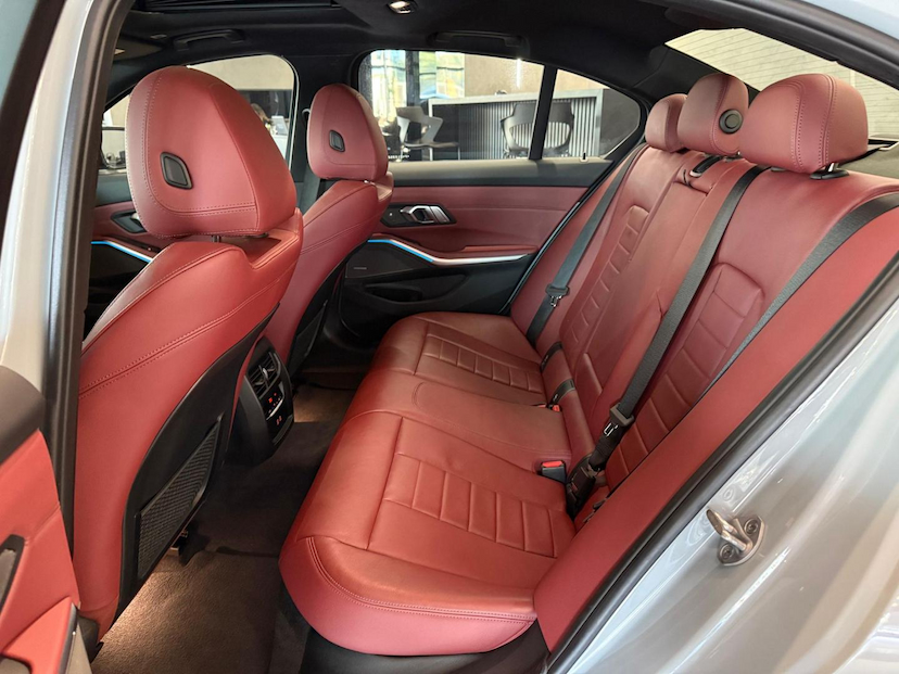 Foto do veículo BMW 320I  M SPORT FLEX 2023 26.500 KM 285.000,00