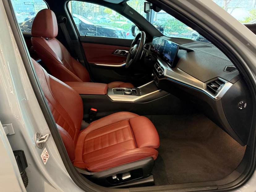 Foto do veículo BMW 320I  M SPORT FLEX 2023 26.500 KM 285.000,00